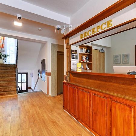 Hotel Adler Ceske Budejovice Extérieur photo