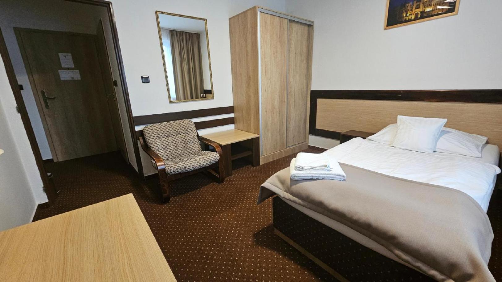 Hotel Adler Ceske Budejovice Extérieur photo